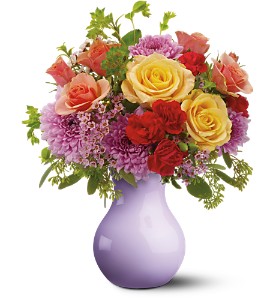 Teleflora's Stratford Gardens in Centralia�IL, Ross Flower Shop