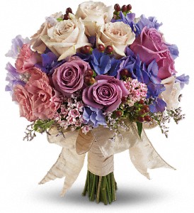 Country Rose Bouquet in Centralia IL, Ross Flower Shop
