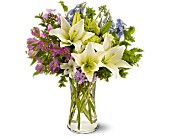 Heavenly Hamptons in Centralia�IL, Ross Flower Shop