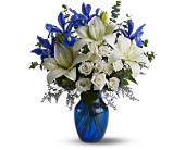 Blue Horizons in Centralia�IL, Ross Flower Shop