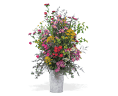 French Garden in Centralia�IL, Ross Flower Shop
