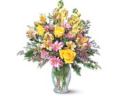 Wishing You Well in Centralia�IL, Ross Flower Shop